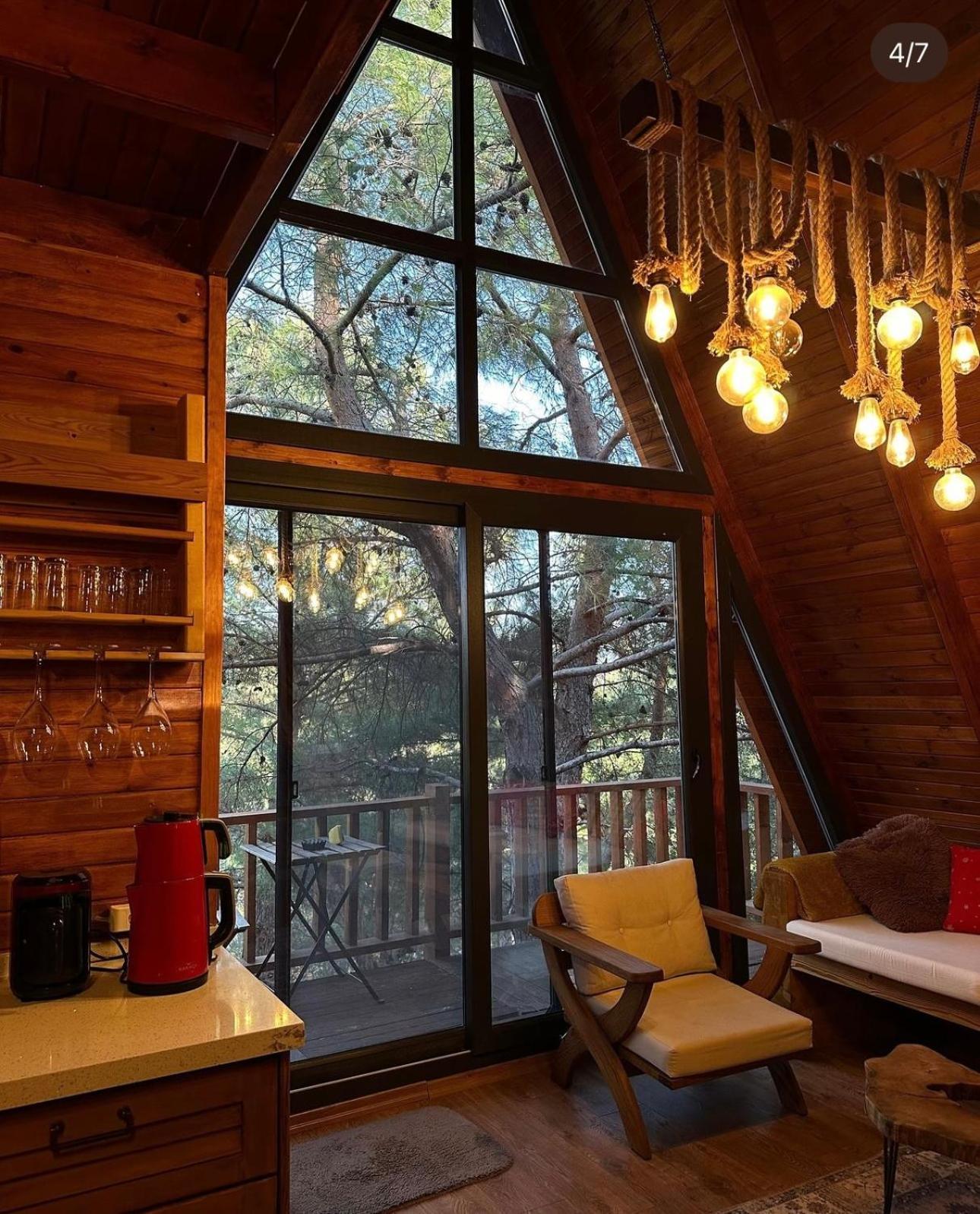 Panurlawoodenhouse Oezel Havuz& Sauna Mavi Dış mekan fotoğraf